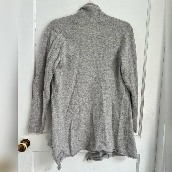 Lusso Womens Gray
Cashmere Long Sleeve Open
Cardigan Size L - Picture 4 of 4